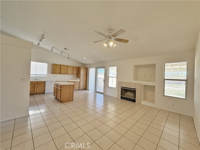 Building Photo - 36822 Firethorn St