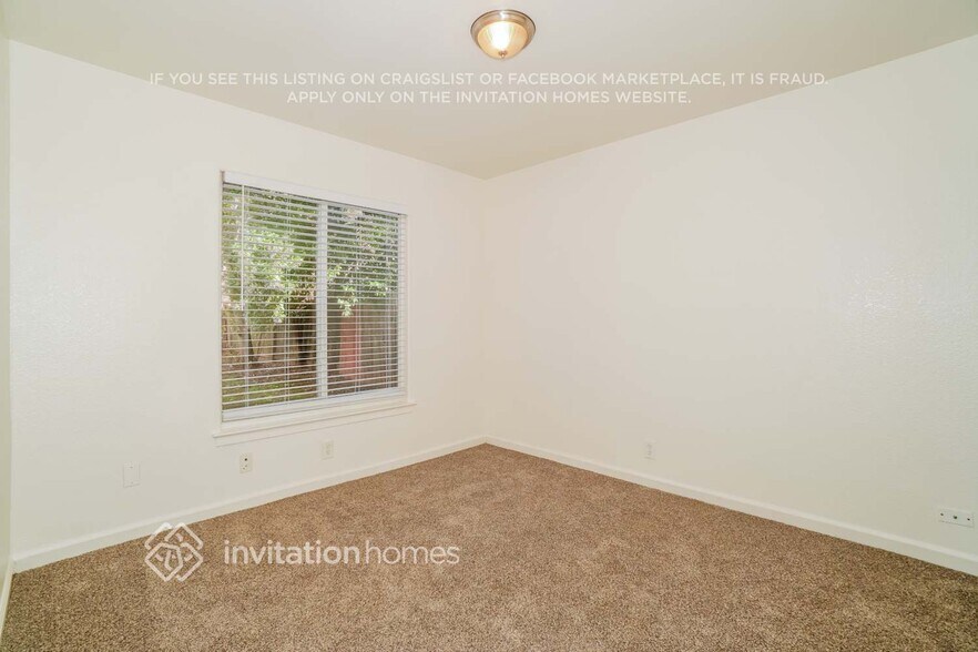 Building Photo - 2124 Winafred St