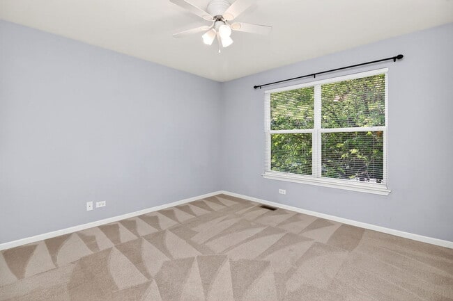 Building Photo - 607 Mansfield Way