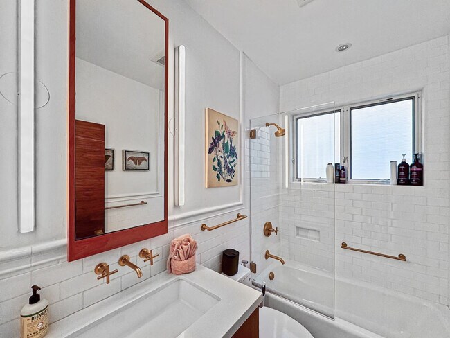 Building Photo - 4639 18th St