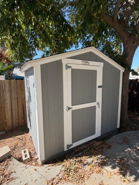 Building Photo - 1743 La Cresta Blvd