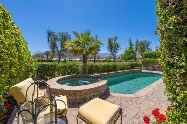 Building Photo - 79365 Mandarina