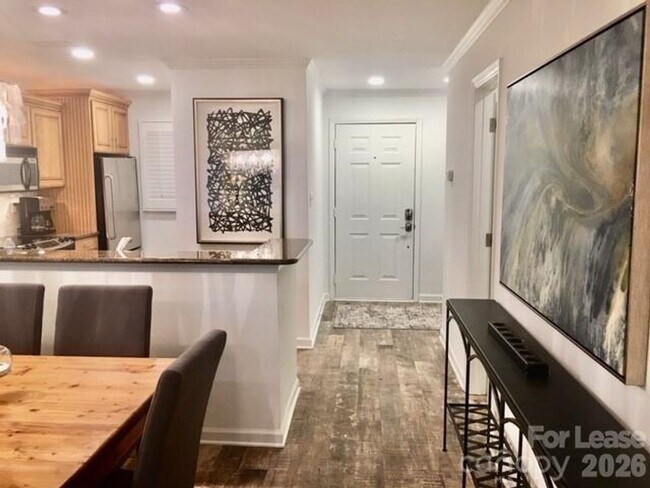 Building Photo - 2 Bedroom Condo in  Portside at Davidson Landing!