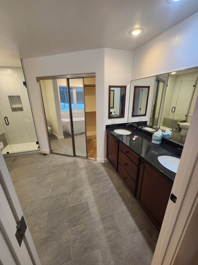 Building Photo - New to the Rental Market! Custom 3 Bdrm Hm w/Garage