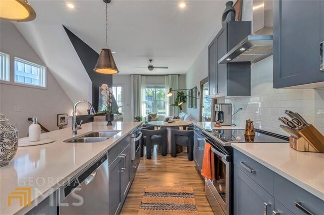 Building Photo - 2028 Bixby Byway Dr SE