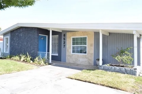Building Photo - 6527 S West Shore Cir