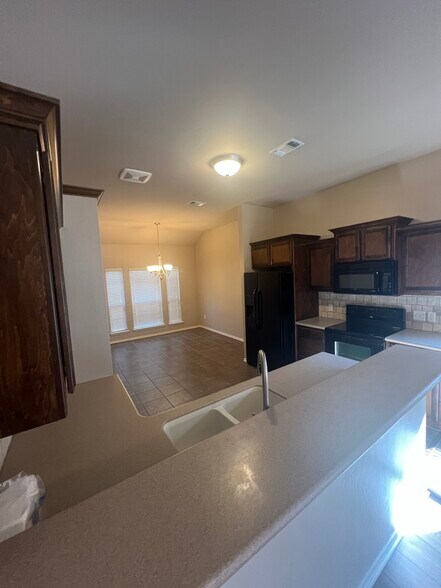 Building Photo - 18509 Agua Dr