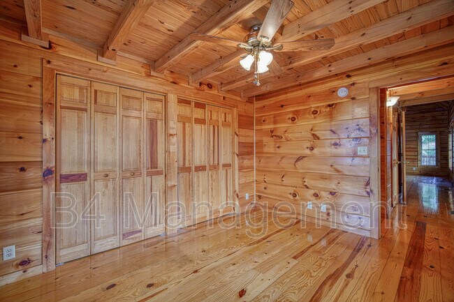 Building Photo - 336 Dancing Water Dr