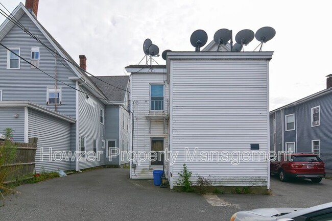 Building Photo - 109 Green St