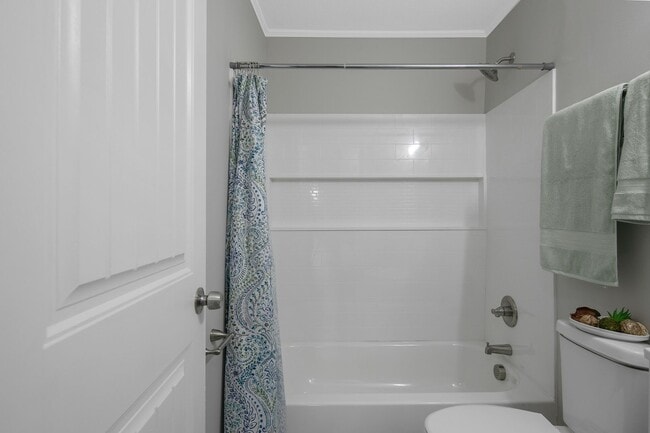 Building Photo - 4202 S Dowfield Dr