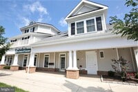 Building Photo - 11 Cranbury Rd