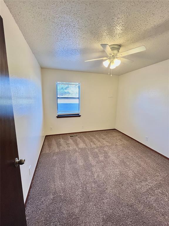 Building Photo - 233 Chalmette Dr