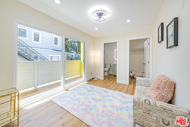 Building Photo - 5631 La Mirada Ave