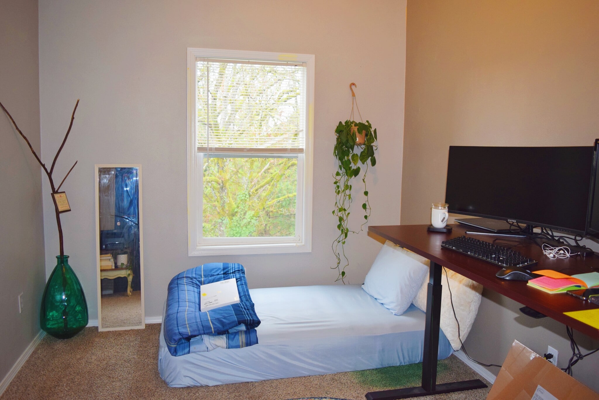 Bed1 - 7414 NE Shaleen St