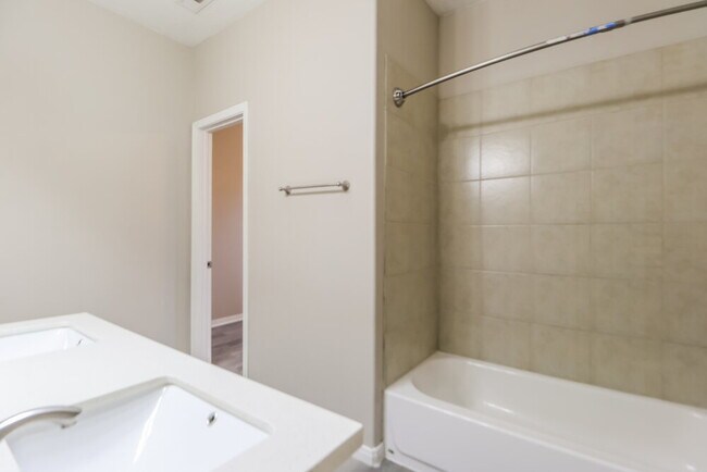 Building Photo - 5049 Rifle Rd