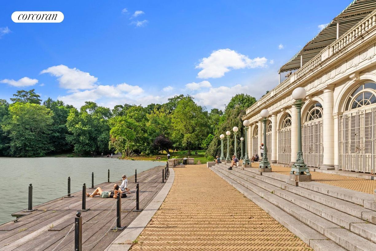 Building Photo - 510 Flatbush Ave