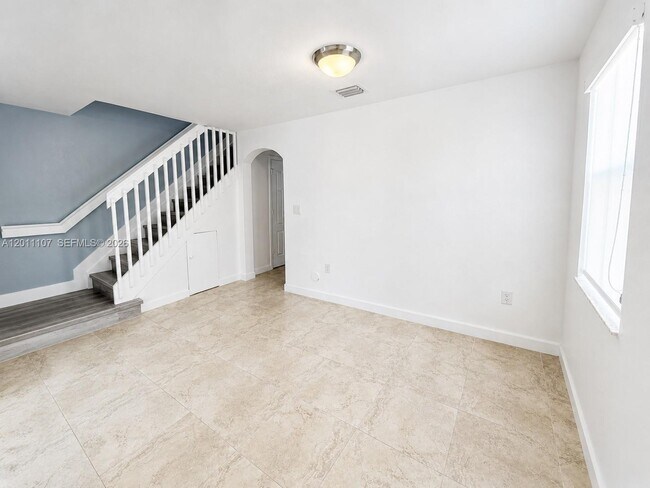 Building Photo - 12926 SW 30th St