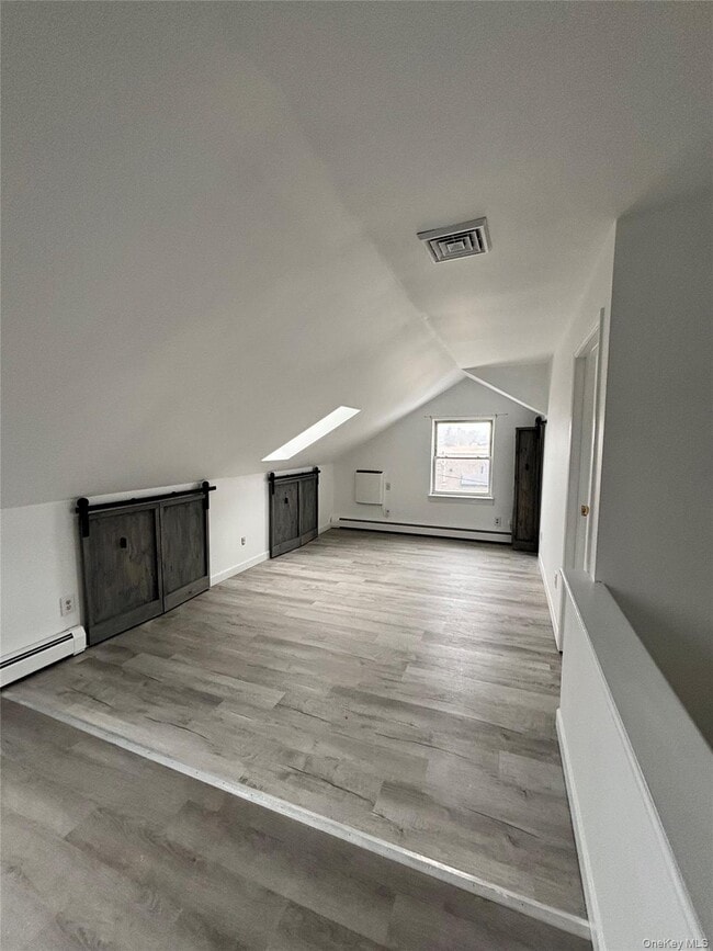 Building Photo - 73 Colonial Dr