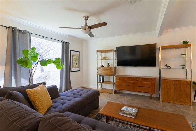 Building Photo - 1623 Hanging Cliff Dr