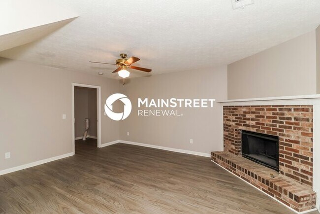 Building Photo - 3 Bedroom Pet-Friendly Home in Decatur, GA with Main Street Renewal