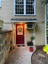 Building Photo - 76 Golden Hill St