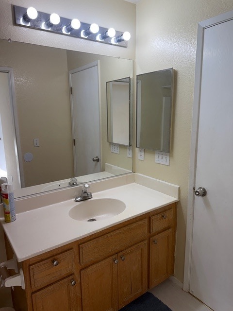 Building Photo - Stockton 4 bd 3 bath & 2 car garage