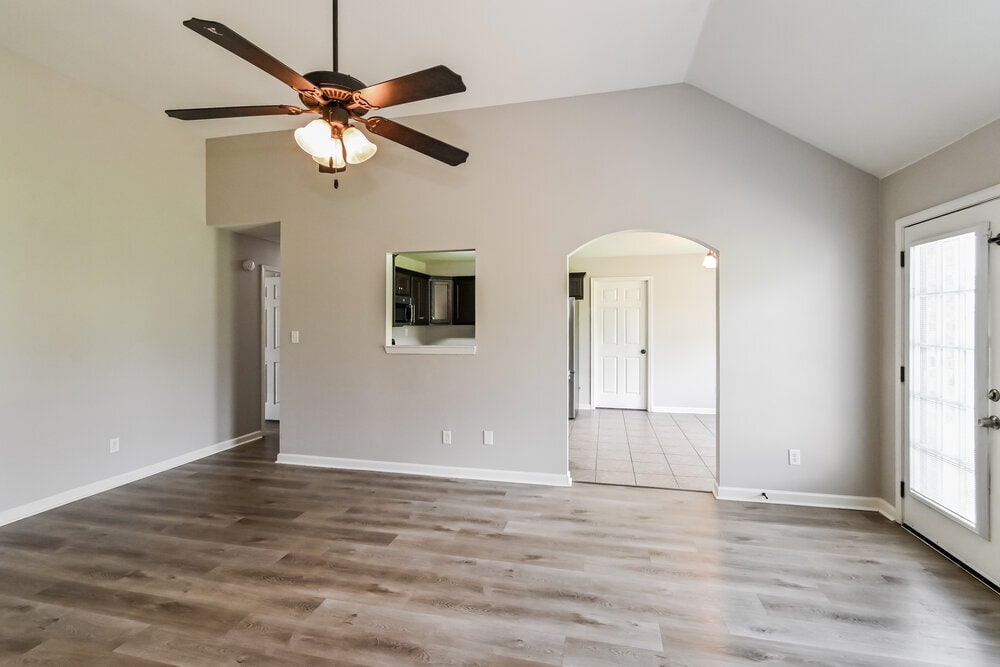 Building Photo - 9069 Gavin Dr