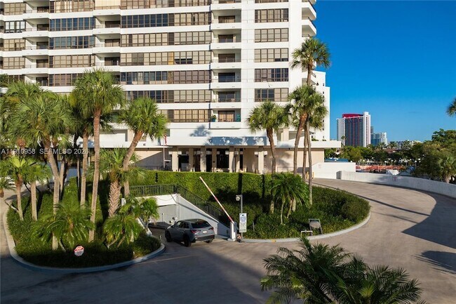Building Photo - 500 Three Islands Boulevard