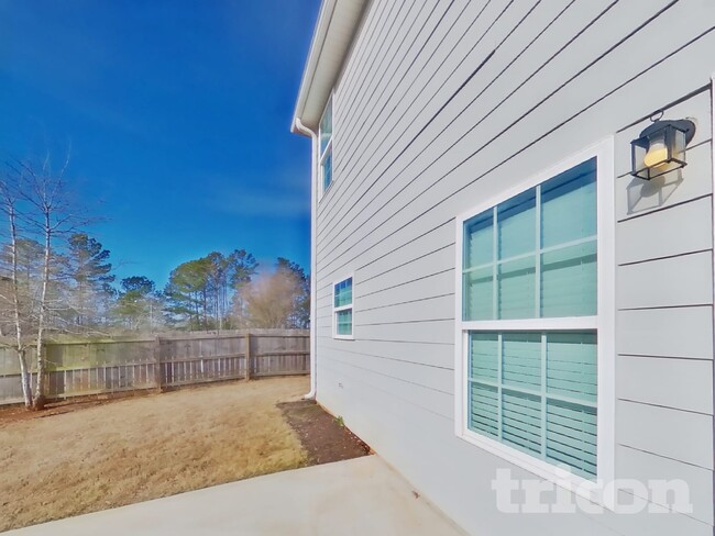 Building Photo - 26 Hillshire Dr