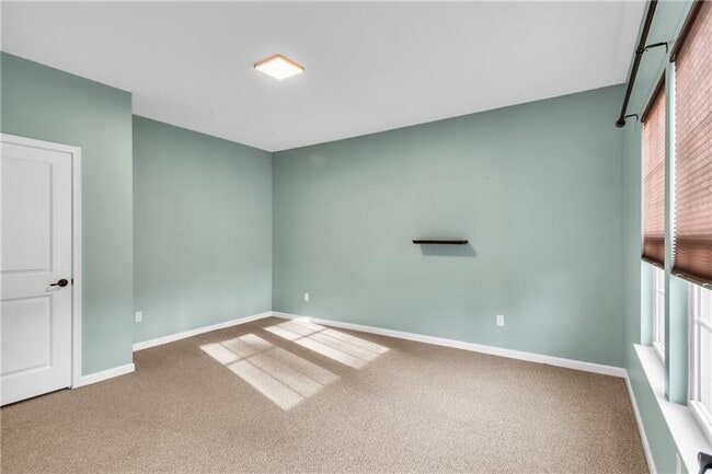 Building Photo - 2972 Cross Creek Ct