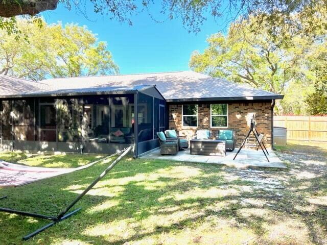 Building Photo - 16 Mariners Ln