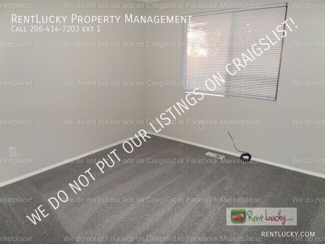 Building Photo - 33029 22nd Pl S