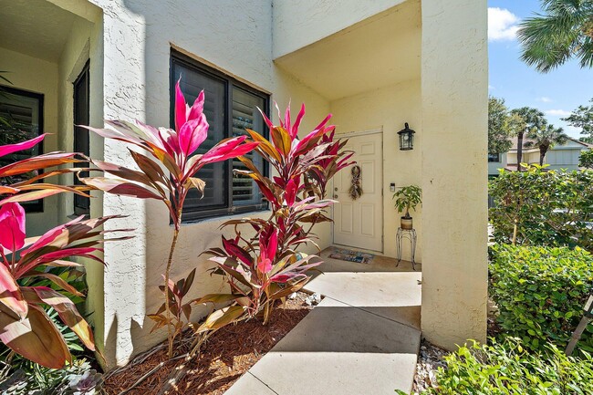 Building Photo - 401 Sea Oats Dr