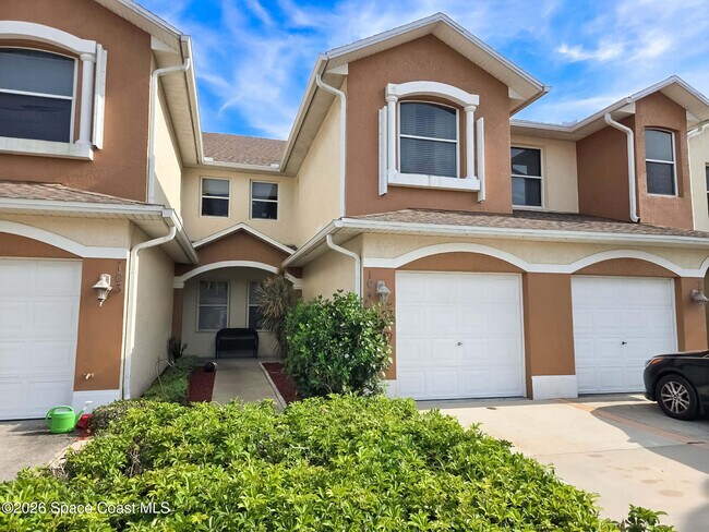 Building Photo - 1015 Venetian Dr