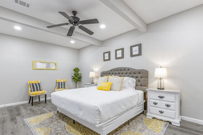 Building Photo - 535 Douthit Ferry Rd