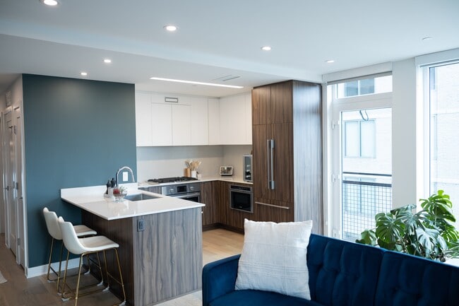 Building Photo - 37 L St SE