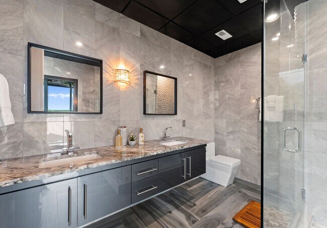 Building Photo - 8776 Harbor Cir