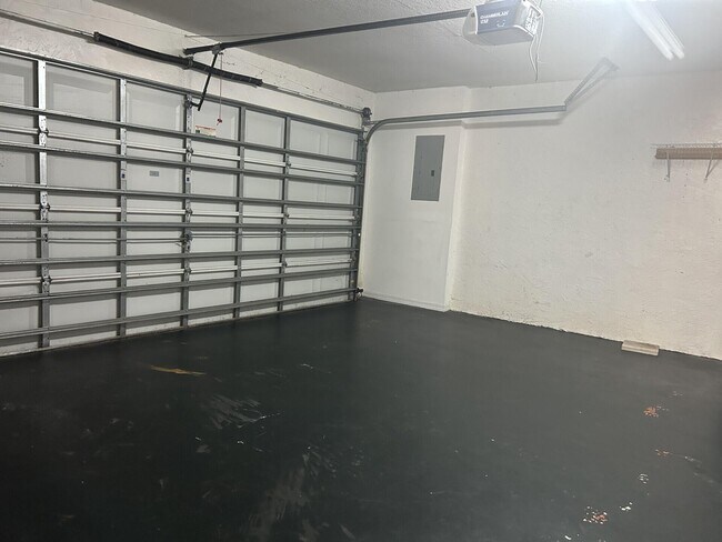 Building Photo - 8008 Via Hacienda