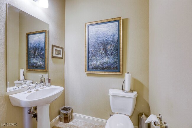 Building Photo - 7286 Mt Kearsarge St