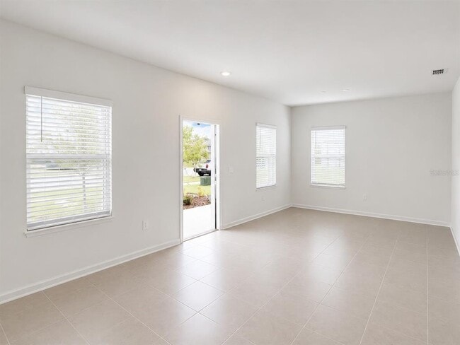 Building Photo - 2156 Rider Rain Ln