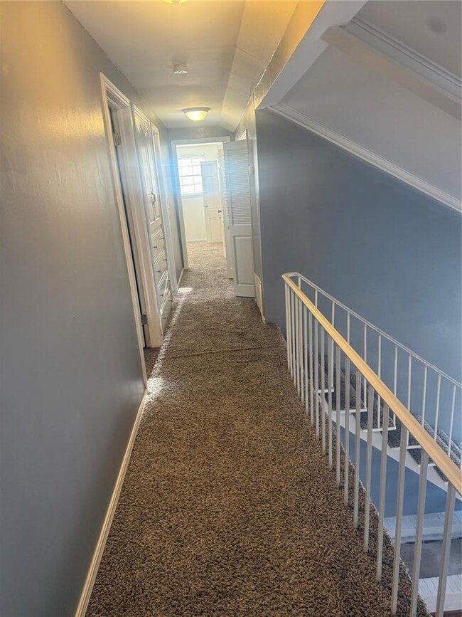 Building Photo - 2248 Laneway Dr