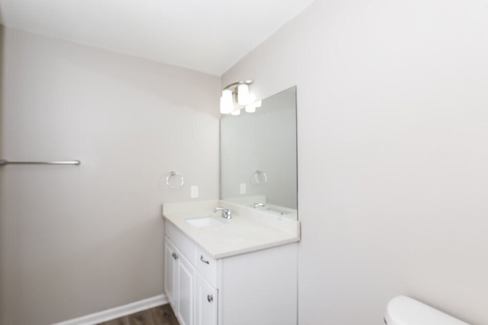 Building Photo - 5687 Eagles Feather Ln