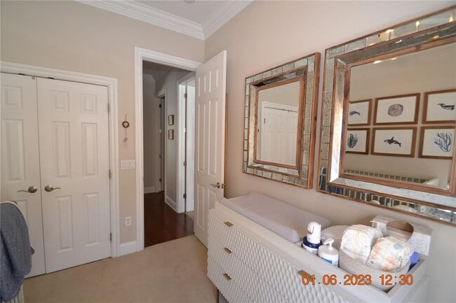 Building Photo - 2405 Victoria Gardens Ln