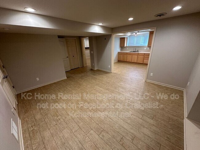 Building Photo - 9802 NW 72nd Terrace