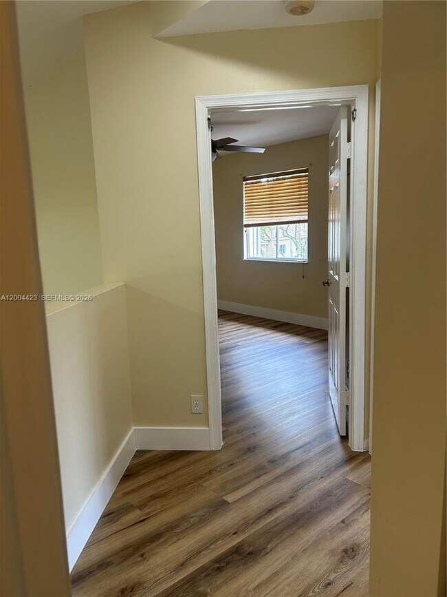 Building Photo - 15851 SW 10th St