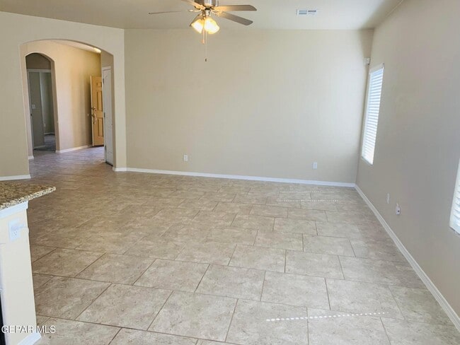 Building Photo - 3837 Loma Cristobal