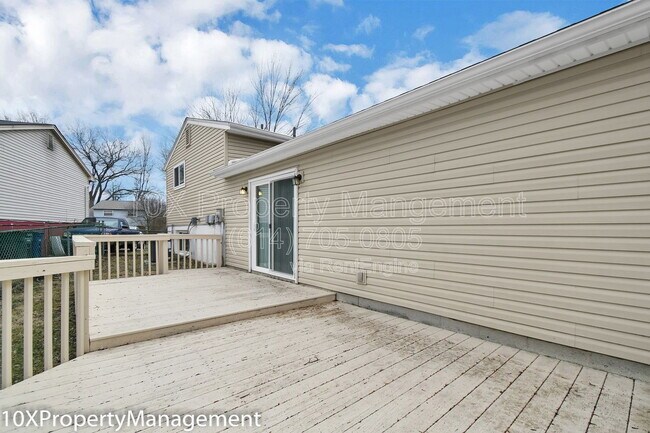 Building Photo - 3450 Halpern St