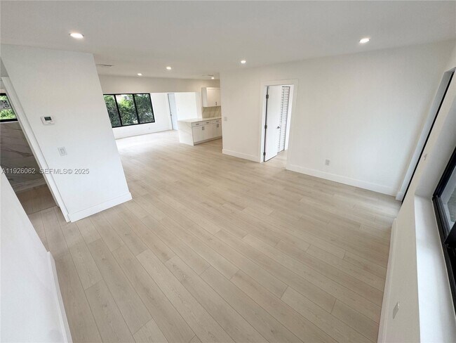 Building Photo - 15300 NW 32nd Ave