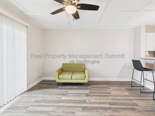 Building Photo - 1336 Hunters Rd