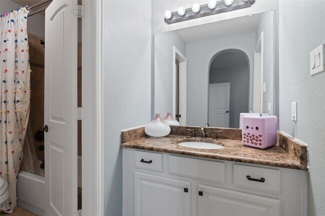 Building Photo - 12480 Pond Cypress Ln
